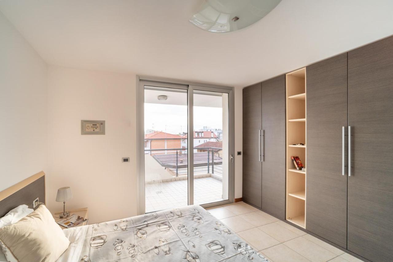 Residenza Ore Felici Lignano Sabbiadoro Eksteriør billede